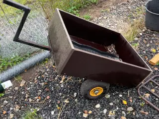 Trækvogn til havetraktor eller lign.