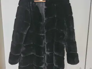 🖤 Eksklusiv faux fur frakke fra Esther.H Paris