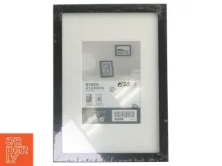Sort billedramme fra IKEA (str. 21x30 cm)