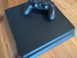 Playstation 4 slim, 500 gb (disk version) 