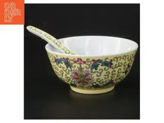 Dekorativ skål med ske (str. Ø 11,5 cm)