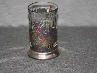 Podstakannik i forsølvet metal med glas Russisk