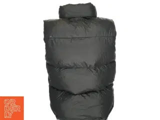Vest med høj hals (str. ukendt)