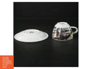 Espressokop med underkop fra Saeco (str. Ø. 15 cm. h. 6 cm ø. 9 cm)