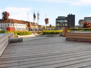 Kontor- eller kliniklejemål med god udsigt