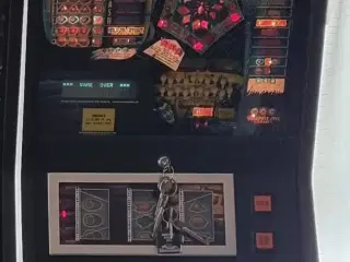 Midnight madness spilleautomat sælges