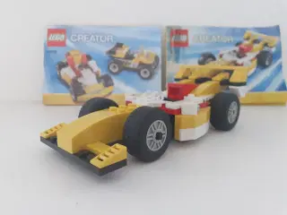 Lego creator tre i en model 31002