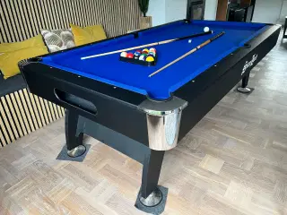 Pool Bord. 