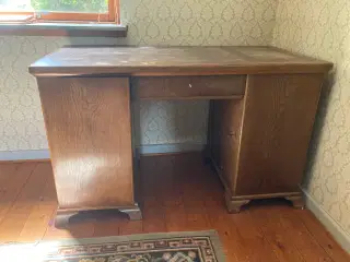 Gammelt skrivebord 