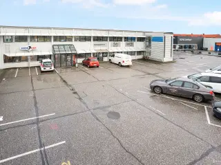 Nemme og bynære P-pladser i Åbyen - tæt på Frichsparken