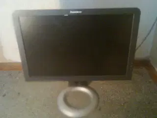 Lenovo L192 wide monitor