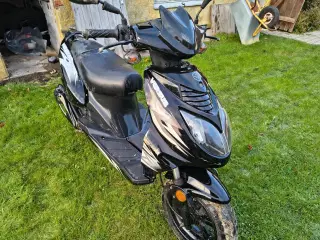 Billig vga versus 30  Scotter