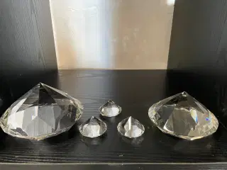 Diamantformede glas (brevpresser)