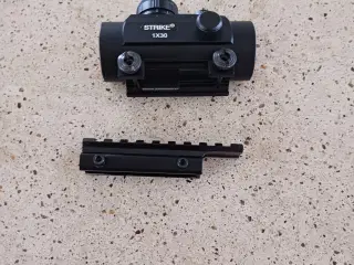 Rødpunkt sigte 1x30 med adapter base.