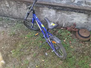Drengecykel mærket Everton 