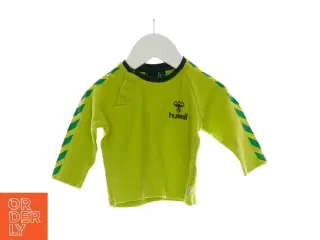 Bluse fra Hummel (Str. 68)