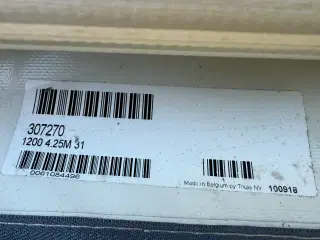 Thule Omnistore 1200 posemarkise