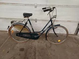 Gammel damecykel raleigh med 3 gear