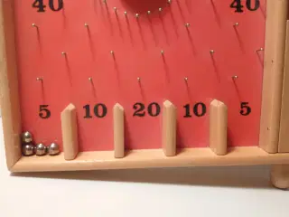 Vintage pinball i træ. 1960´erne. L 64cm