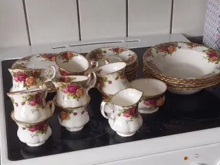 Landsbyrose (Royal Albert)