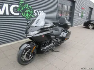 Honda GL 1800 Gold Wing MC-SYD BYTTER GERNE  5 ÅRS FABRIKS GARANTI
