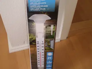Led-Solarlampe med termometer