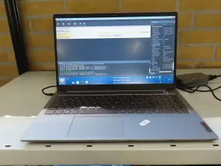 Bærbar computer LENOVO THINKBOOK