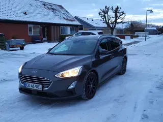 Ford Focus 1,0 EcoBoost Titanium stc. aut.