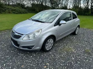 Opel Corsa 1,2 16V Enjoy