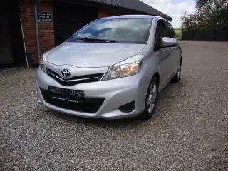 Toyota Yaris 1,4 D-4D T2 Touch