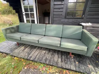 Wegner sofa