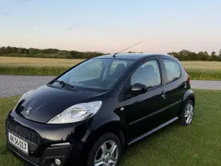 Peugeot 107 1,0 Active White
