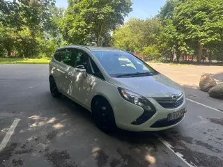 Opel Zafira Toure