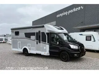 2024 - SunLight T 680 Adventure Edition   Sunlight nyeste Adventure Edition med Ford-chassis, sort førerhus og sølvmetallic sider