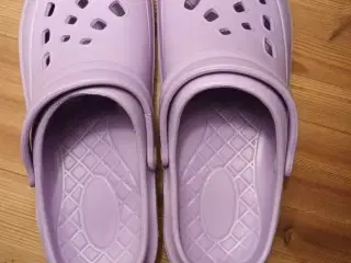 Clogs 