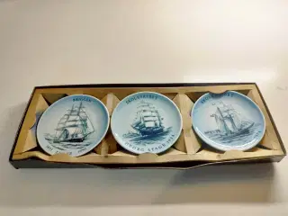 3 fine små maritime platter 