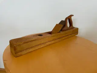 Langhøvl sælges