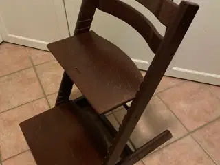 Mørkebrun trip trap stol 