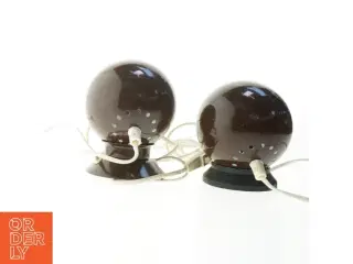 To kugleformede bordlamper (str. 13 og 15 cm)