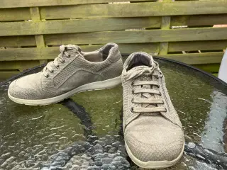 New Feet sko