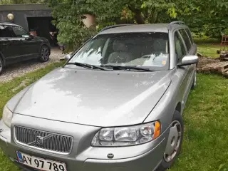 Volvo V70 2,4 140