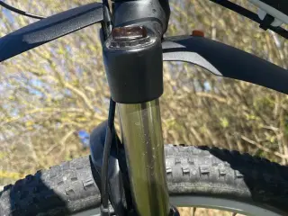 Fed Mountain bike I damestr.