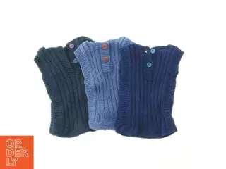 Strikkede baby veste (str. 26x15 cm)