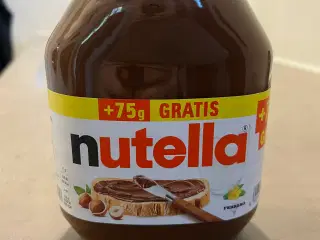 Nutella 825 g 