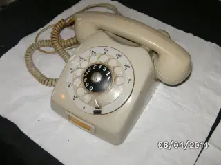 Kirk retro telefon