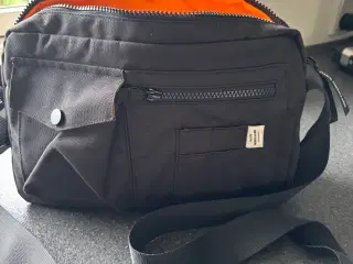 Mads Nørgaard Crossbody taske
