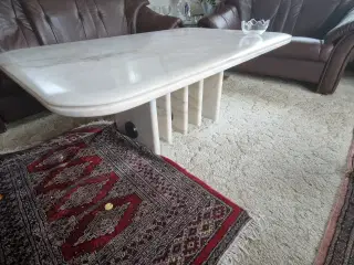 Sofa og hjørnebord marmor