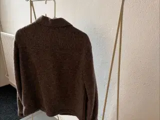 Tøjstativ til børnetøj eller skjorter