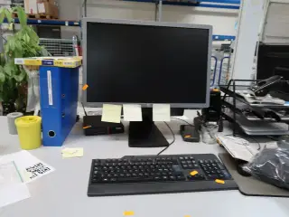 Computerskærm HP, tastatur, håndscanner, computer LENOVO