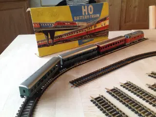 Märklin togbane HO Eisenbahn V200061